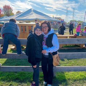 Meet your Posher, Gina